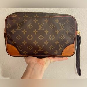 LOUIS VUITTON 
Marly Dragonne GM
Monogram Clutch /Handbag